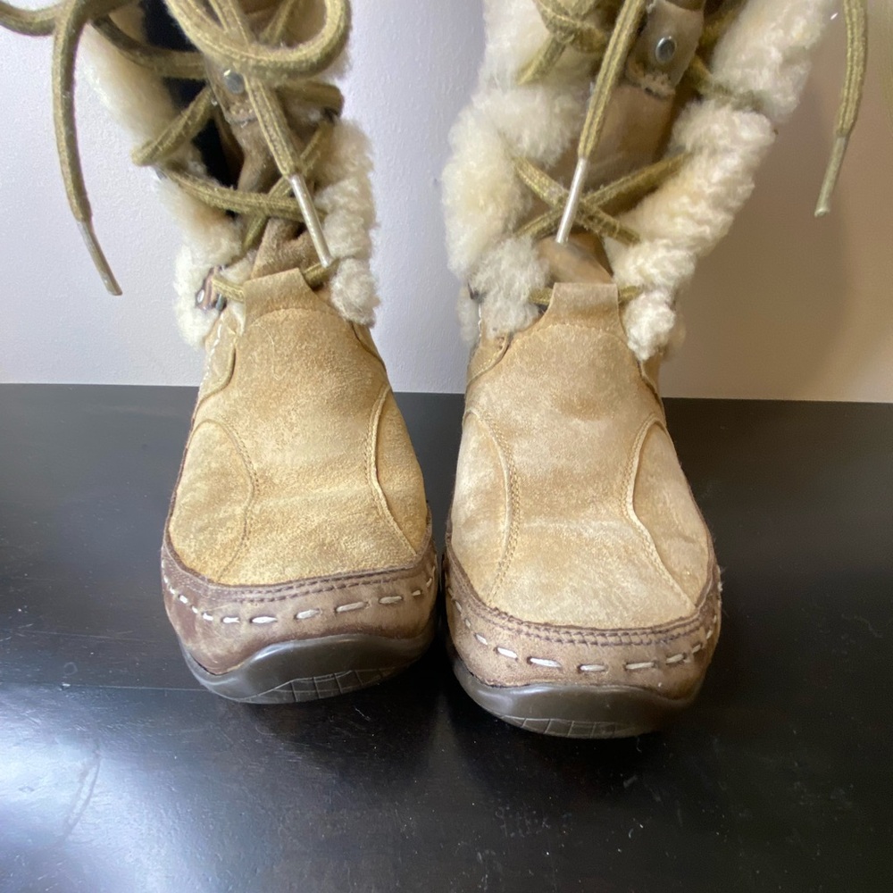 The North Face brown waterproof faux fur lined lace up winter boots, size 8.5 - Picture 3 of 12